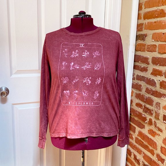 NWOT Fifth Sun Vintage Wildflower Overdyed & Washed Out Long Sleeve Tee - Picture 3 of 6